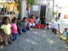 34561776_819511354920816_2921449343288344576_o