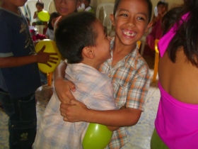 1239670_10151774046872092_1445465971_n