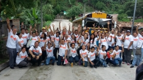 11423851_384340238437932_6707456874970081442_o