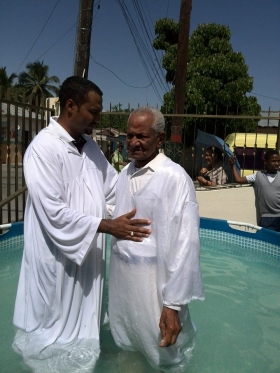 10296646_699900946732719_8588304851598740850_n