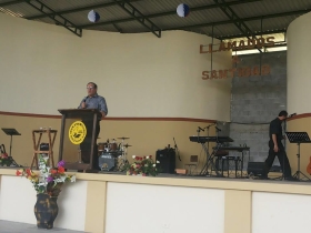 1375215_10202196268213464_1866290381_n