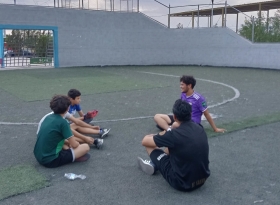 COMPARTIENDO EL MENSAJE POR MEDIO DEL FUTBOL