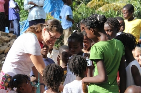 11702816_391622371043052_4588634561529704096_n