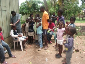 1000512_675764172437295_1706835311_n