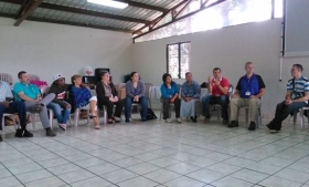 12166653_10205376715716941_1287136856_n