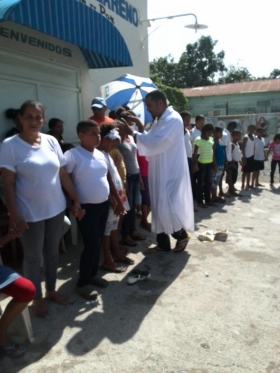 10325780_699900600066087_8046046370439466095_n