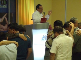 1010354_10203799098843228_6681861842519961177_n