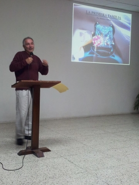 1235383_10201714162848187_1870207691_n