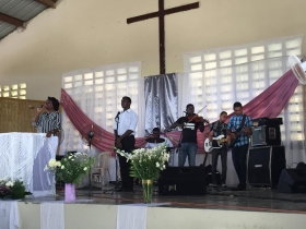 12167616_10206372350961989_1345636310_n