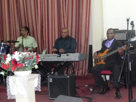 Rev Hugh Mckenzie Funeral 2014 32