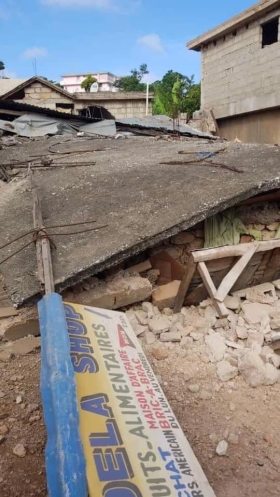 7d045cfa-d07a-4dce-b2d1-f4612cf5f493