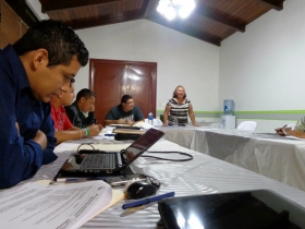 1390766_652707498102718_762065659_n