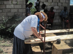 1381755_187320861454831_1530316444_n