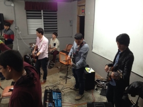 1012041_10151988879474118_395283446_n