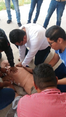 35804782_827622054109746_7254192890996326400_n