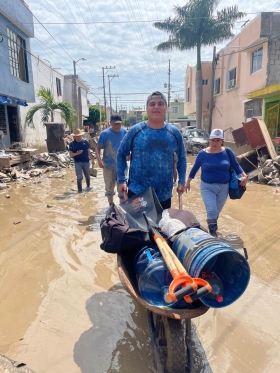 565650296_1214030067423651_8647886745189637611_n