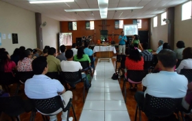 1488988_683045395061204_1082503480_n