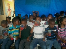 427716_478575078873820_167188948_n