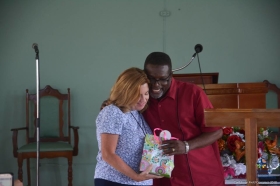 37186270_2244711275762200_4994025789528735744_n