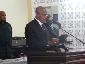 Rev Hugh Mckenzie Funeral 2014 21