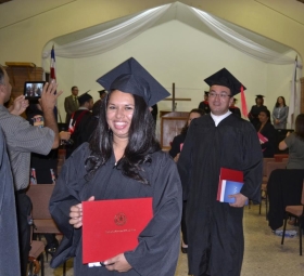 578100_690093381008393_23896986_n