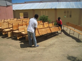 1395321_187321044788146_357596645_n