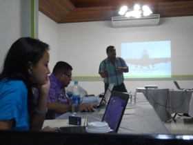 1378636_653373691369432_1617690894_n