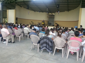 1395178_10202196268573473_668420717_n