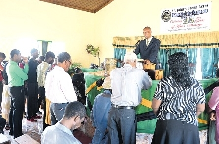 altar-call_w445