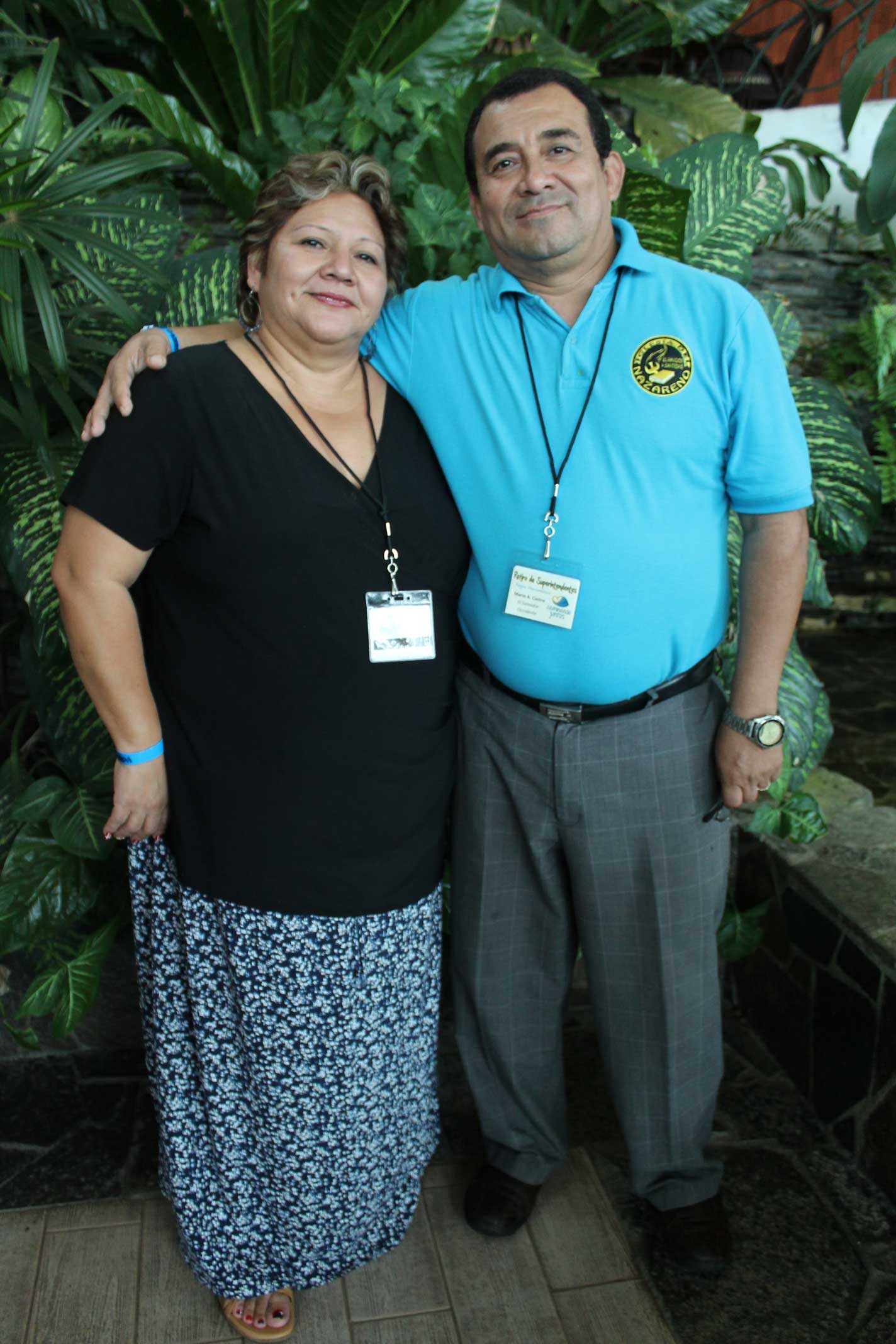 El-Salvador-Occidente---Mario-Castro-&-Martha-Flores-2