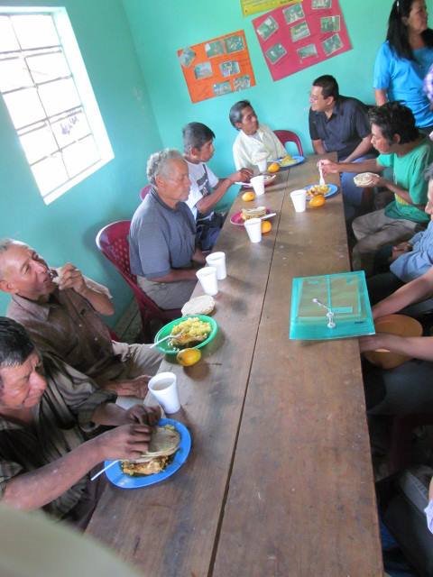 Comedor Lázaro 10