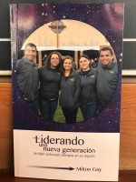Presentación del libro Liderando Una Nueva Generación