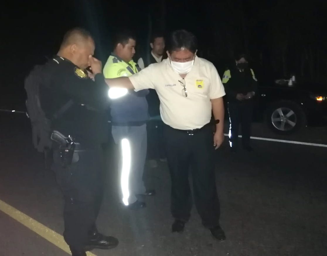 alimentos a policías3