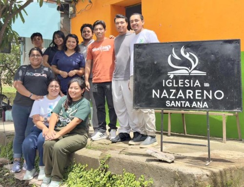 Conectando corazones en misión: Voluntarios viajan a El Salvador para apoyar la obra misionera
