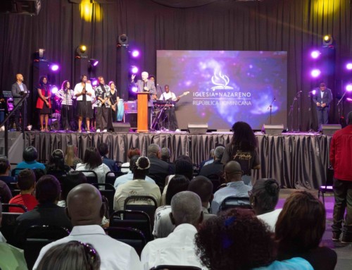 50 años edificando en amor: Nazarenos celebran en República Dominicana
