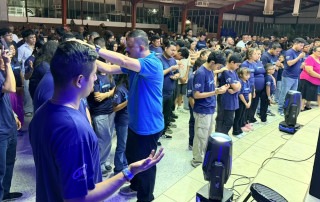 Jóvenes de la Iglesia del Nazareno participan en Tendencia 2026, realizado en Guatemala, El Salvador y Honduras.